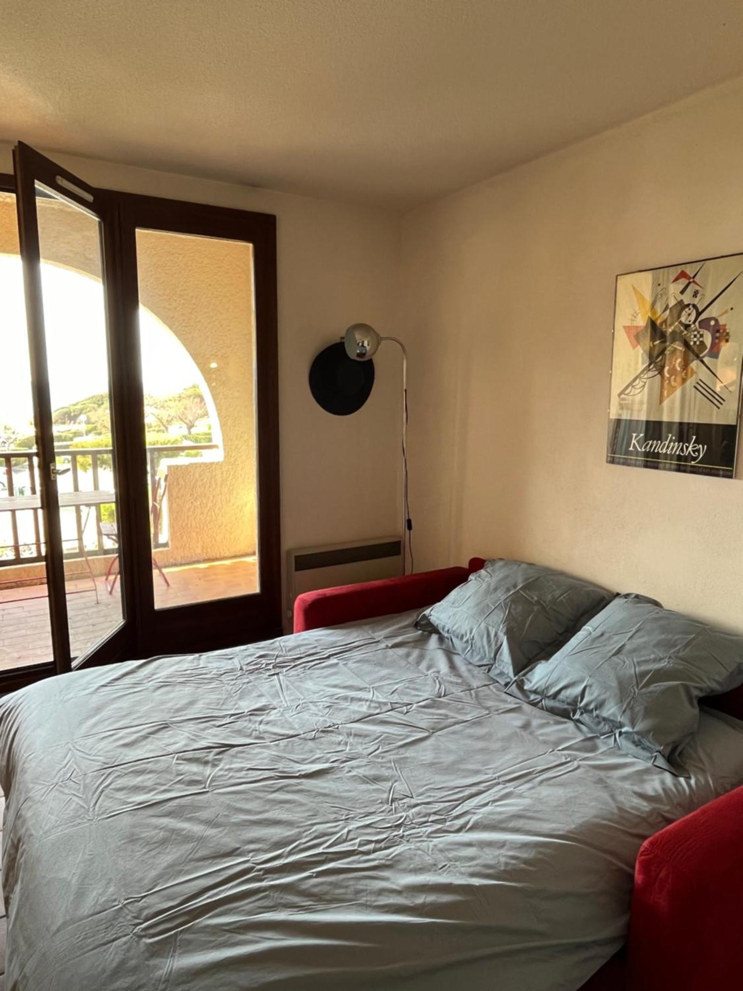 Apartamento Studio Lumineux, Avec Vue Mer - Conciergerie Regnier - Sausset-les-Pins Exterior foto